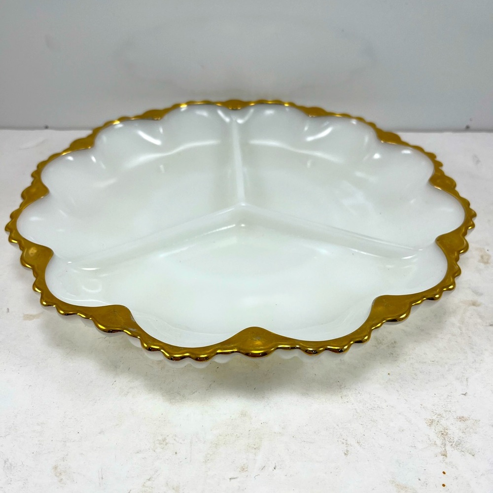 Vintage Milk Glass Serving Dish.
